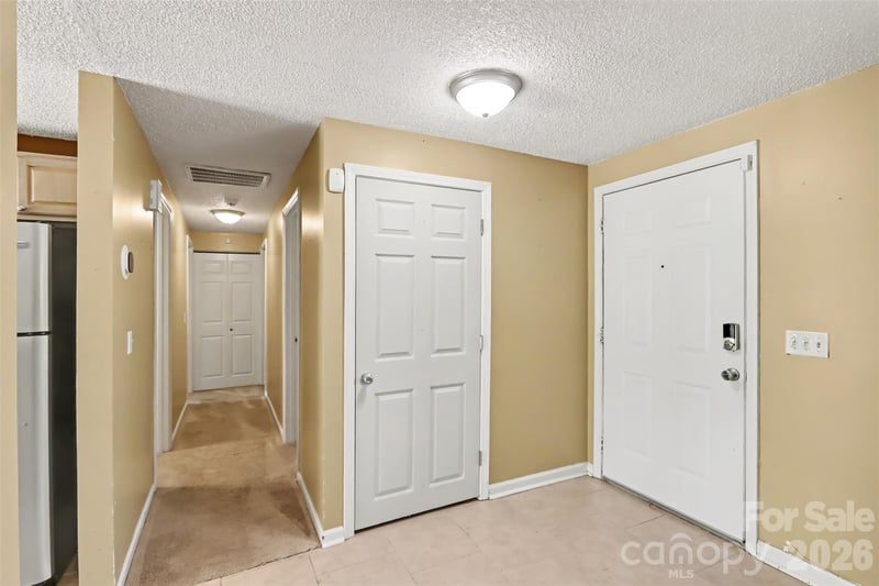 3001 Old House Cir, Matthews, NC 28105