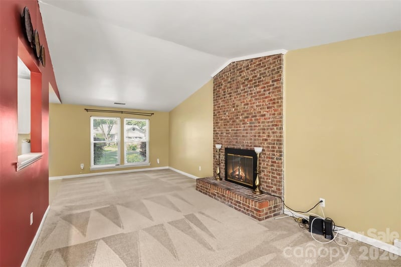 3001 Old House Cir, Matthews, NC 28105