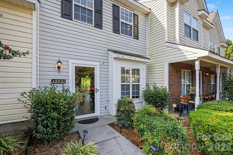12331 Bluestem Ln, Charlotte, NC 28277