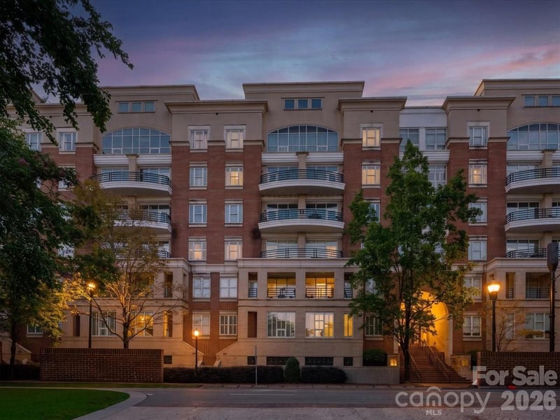 400 N Church St, Charlotte, NC 28202
