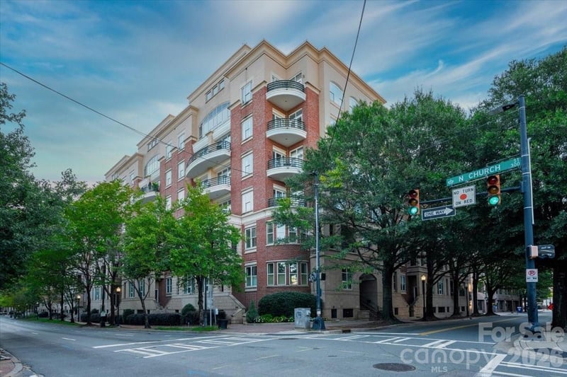 400 N Church St, Charlotte, NC 28202