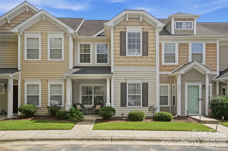 2311 Crosscut Dr, Charlotte, NC 28214