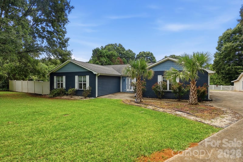 14010 Mareshead Ln, Matthews, NC 28105