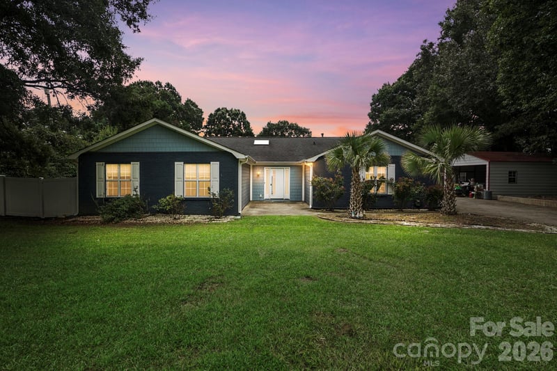 14010 Mareshead Ln, Matthews, NC 28105