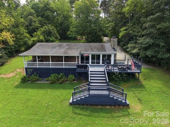 4009 Cindy Ln, Denver, NC 28037