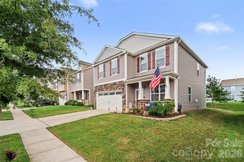 9049 Remnick Dr, Gastonia, NC 28056