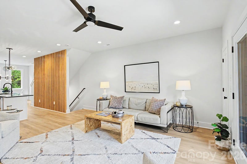 1312 Carolyn Dr, Charlotte, NC 28205