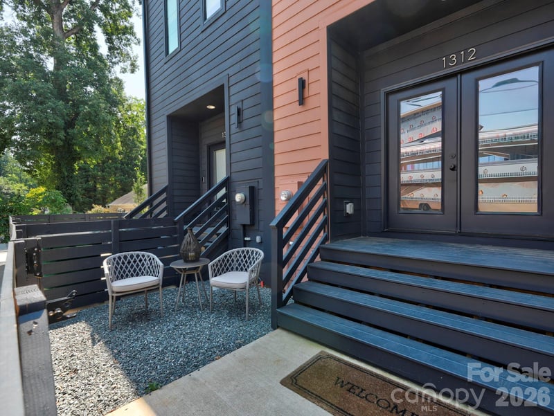 1312 Carolyn Dr, Charlotte, NC 28205