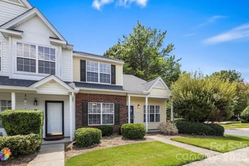14327 Tranters Creek Ln, Charlotte, NC 28273