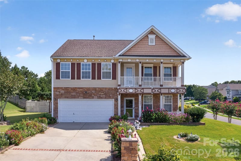 1607 Hoosac Dr, Waxhaw, NC 28173