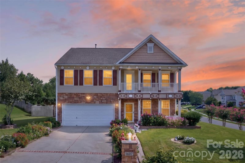 1607 Hoosac Dr, Waxhaw, NC 28173