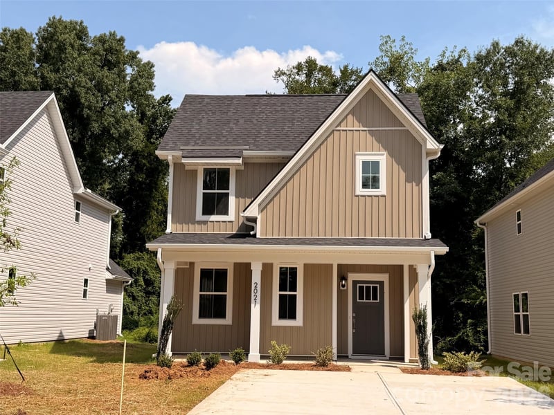 2021 Bishop Madison Ln #8, Charlotte, NC 28216