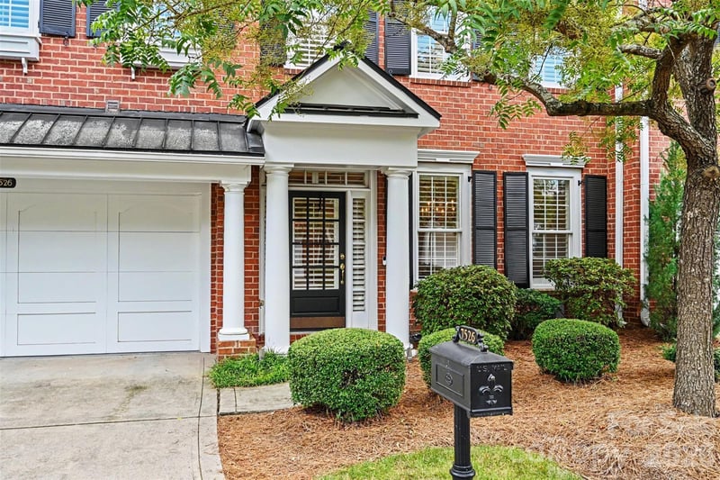 7526 Bluestar Ln, Charlotte, NC 28226