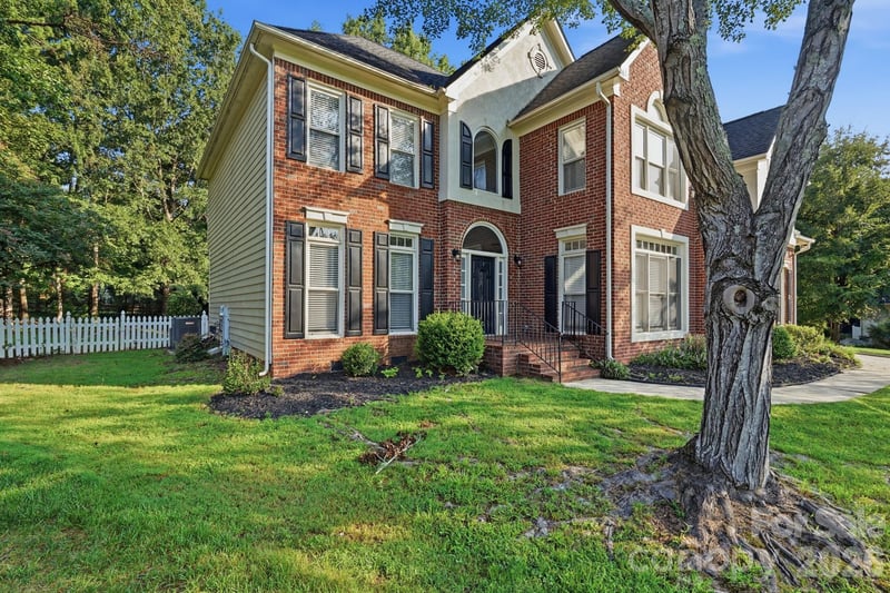 1321 Hillshire Meadow Dr, Matthews, NC 28105