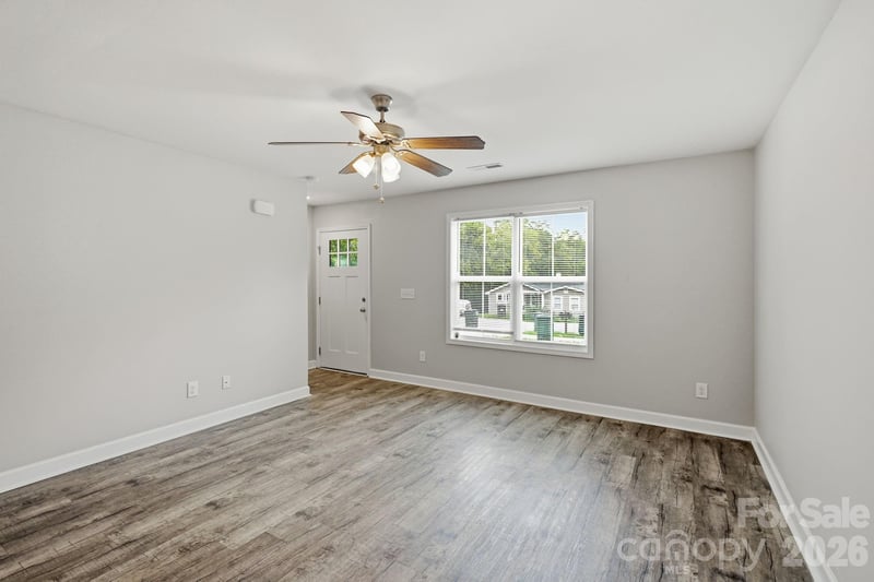 155 Mckinnon Ave NE, Concord, NC 28025