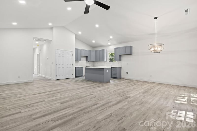 505 E Dunlap St, Lancaster, SC 29720