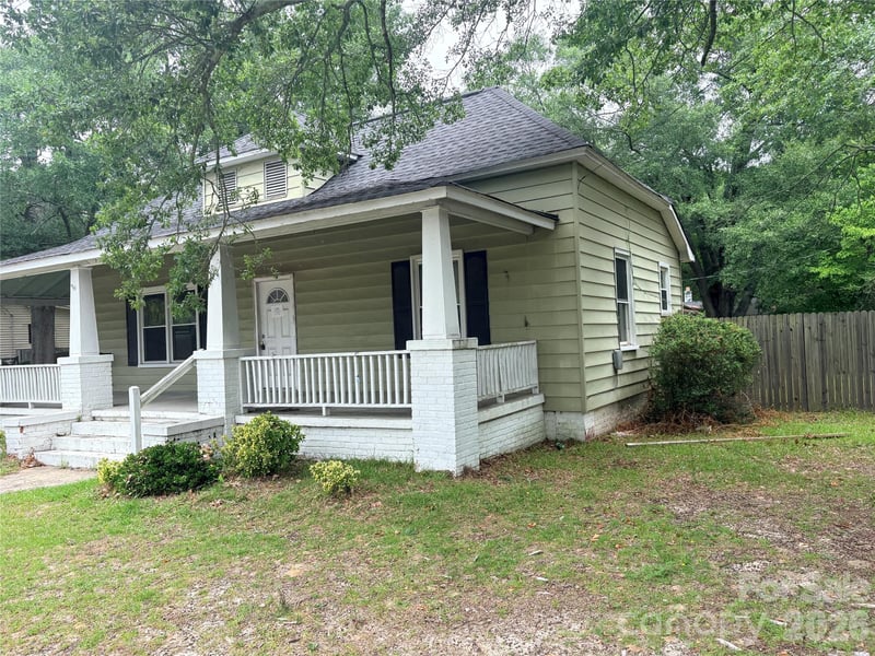 102 N Minor St, Kershaw, SC 29067
