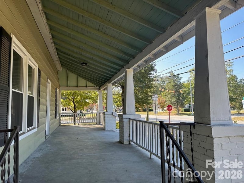 102 N Minor St, Kershaw, SC 29067