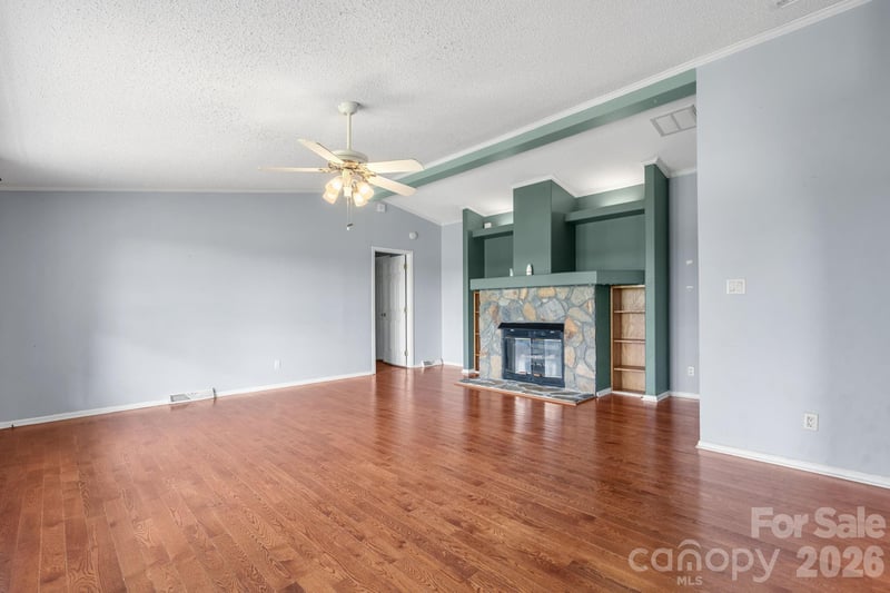 415 Massey Deal Rd, Statesville, NC 28625
