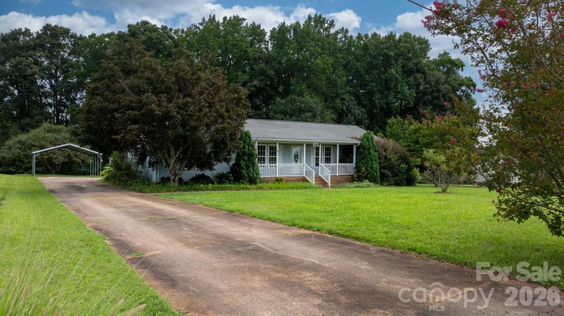 415 Massey Deal Rd, Statesville, NC 28625