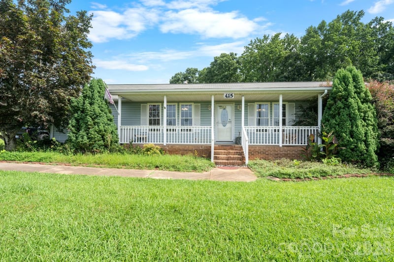 415 Massey Deal Rd, Statesville, NC 28625