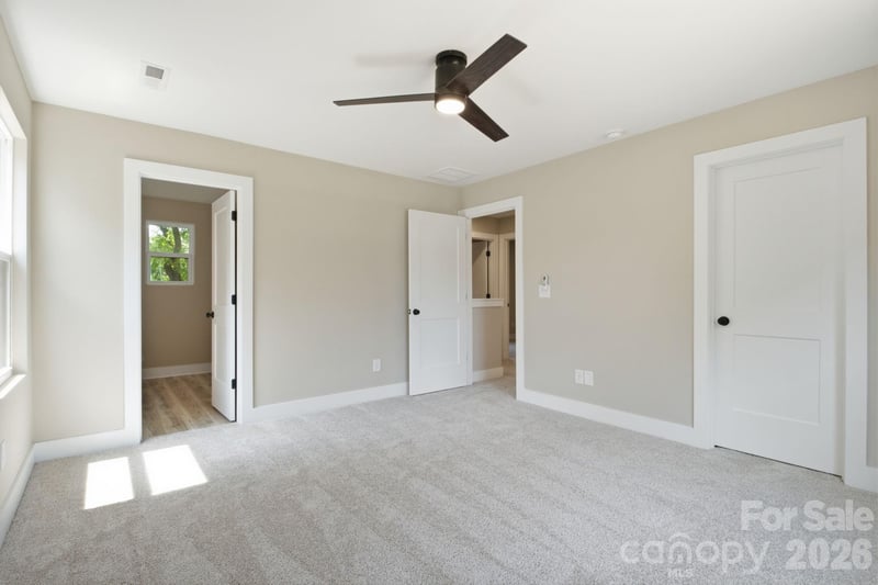 1851 Hilltop Cir, Gastonia, NC 28054