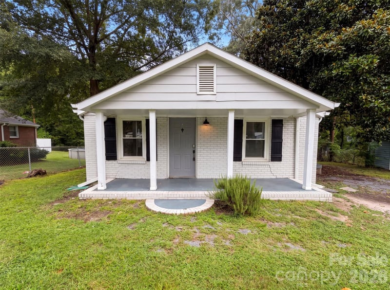 1017 White Ln, Gastonia, NC 28052
