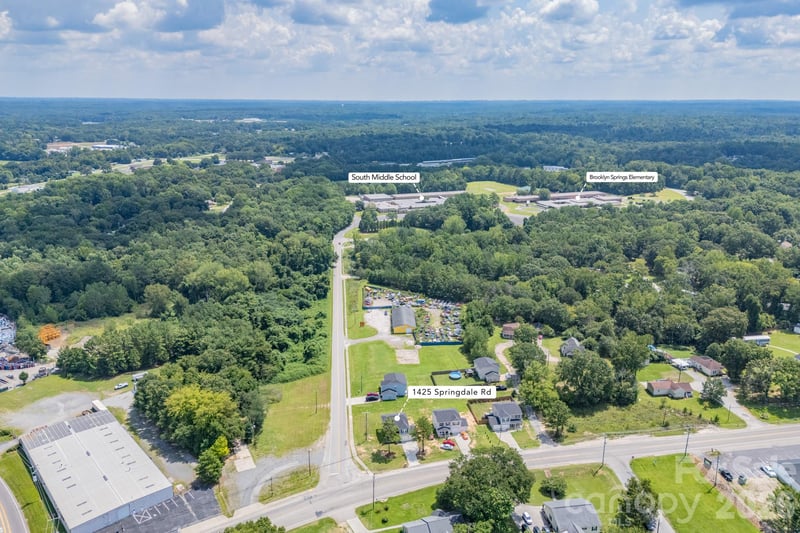 1425 Springdale Rd, Lancaster, SC 29720