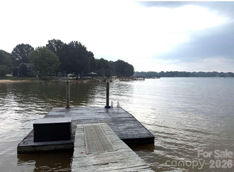 537 Stutts Rd, Mooresville, NC 28117