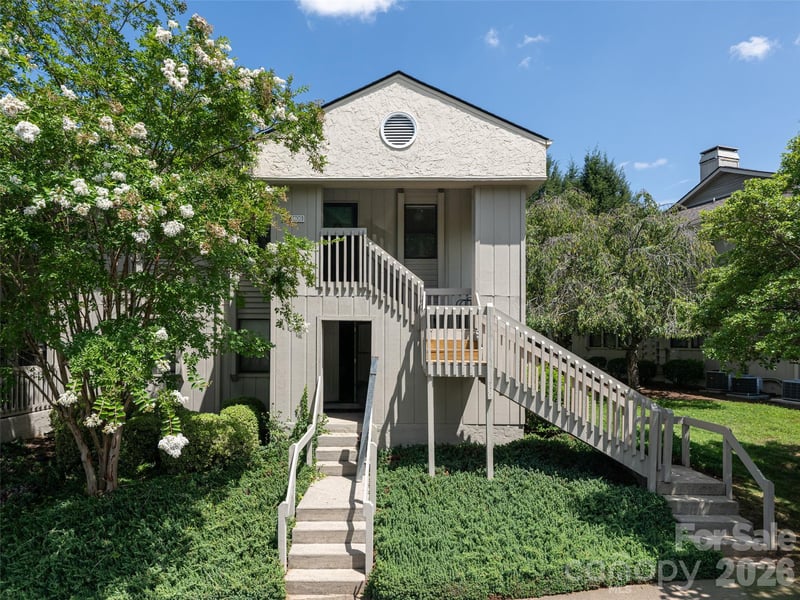 1406 Abbey Cir, Asheville, NC 28805