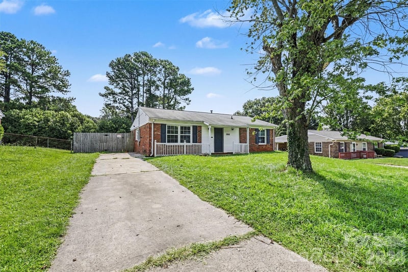 3616 Fagan Way, Charlotte, NC 28216