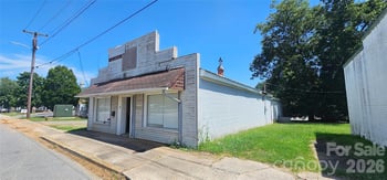6 Roosevelt St N, York, SC 29745