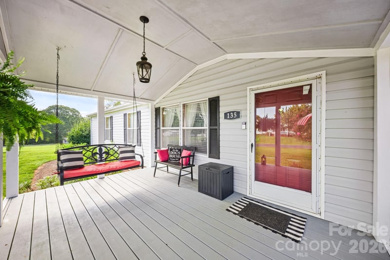 135 Willow Leaf Ct, Kannapolis, NC 28081