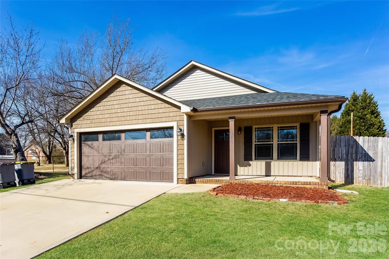313 E 24th St, Kannapolis, NC 28083