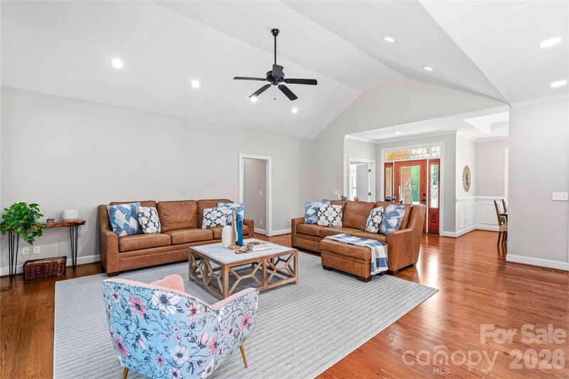 209 Seven Springs Loop, Statesville, NC 28625
