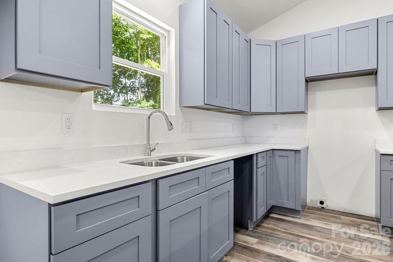 503 E Dunlap St, Lancaster, SC 29720