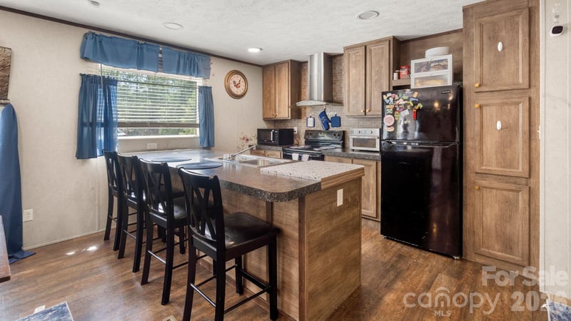 602 Preston Brooks Dr, Catawba, SC 29704
