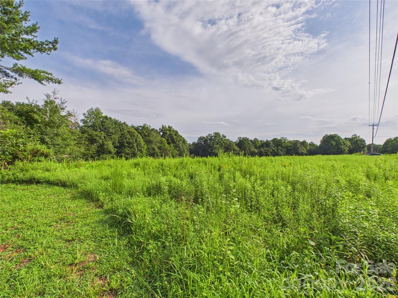 6836 George Hildebran School Rd, Hickory, NC 28602