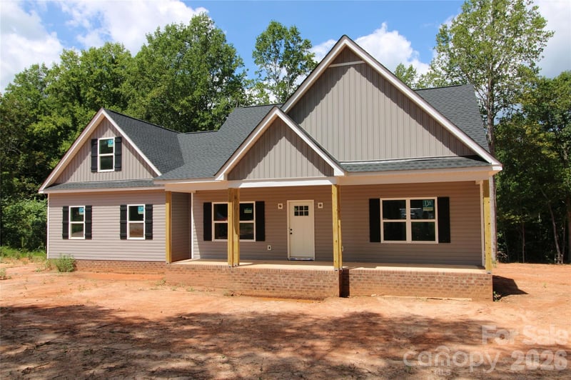 989 Rhyne Rd, Clover, SC 29710