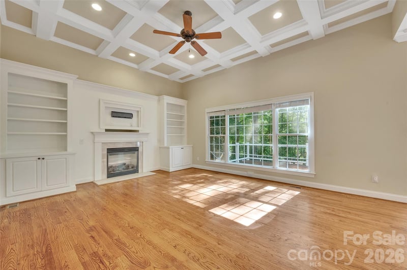 4995 Rea Rd, Charlotte, NC 28226