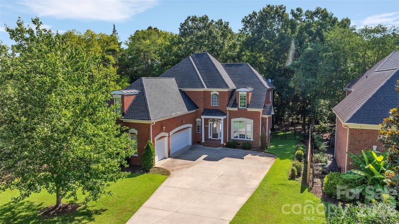 4995 Rea Rd, Charlotte, NC 28226