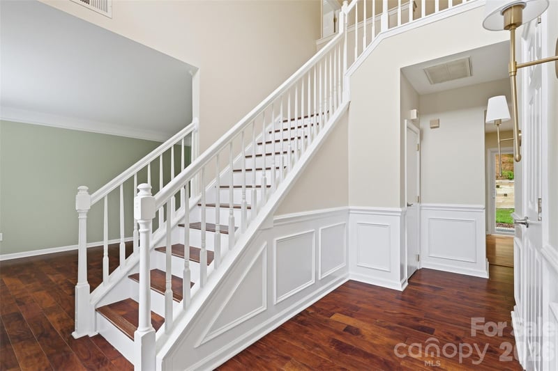 14339 Crown Harbor Dr, Charlotte, NC 28278
