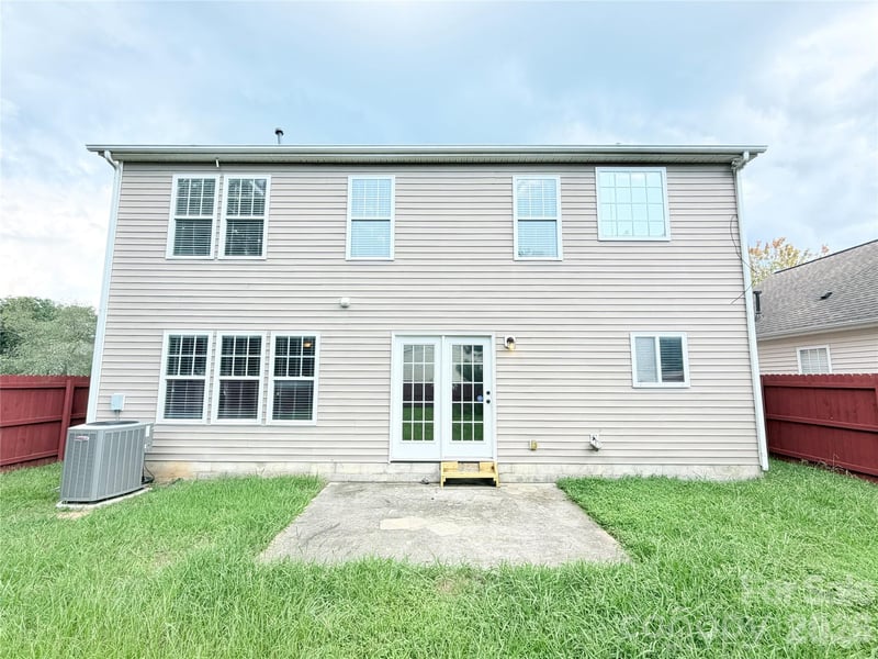 2000 Sunlight Path Dr, Monroe, NC 28110