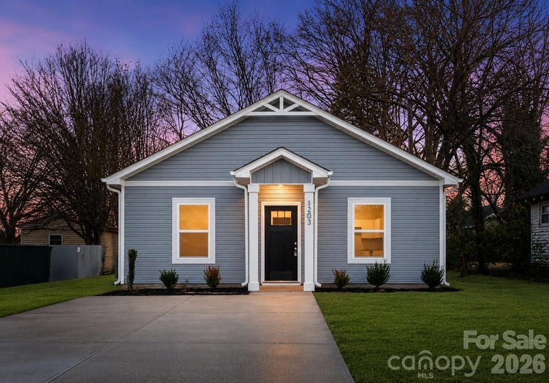1910 Wilson W Lee Blvd, Statesville, NC 28677