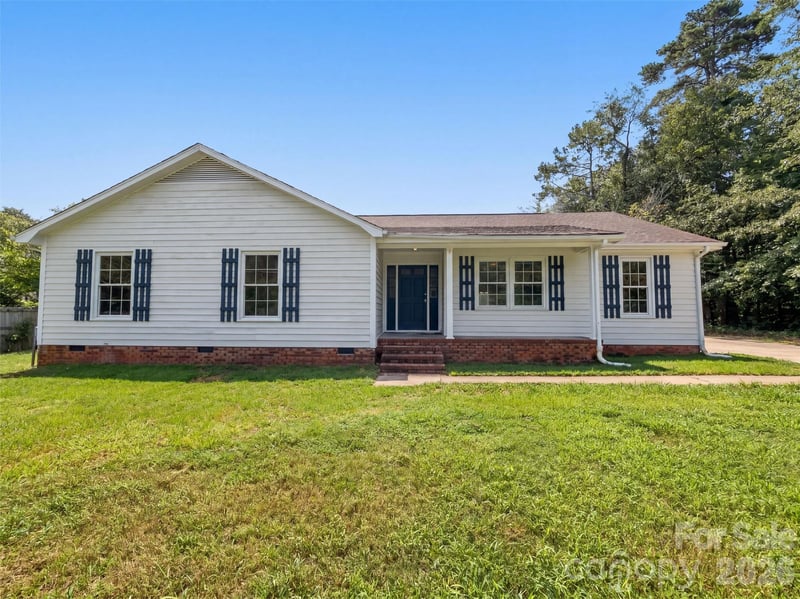 4202 Wrentree Dr, Dallas, NC 28034