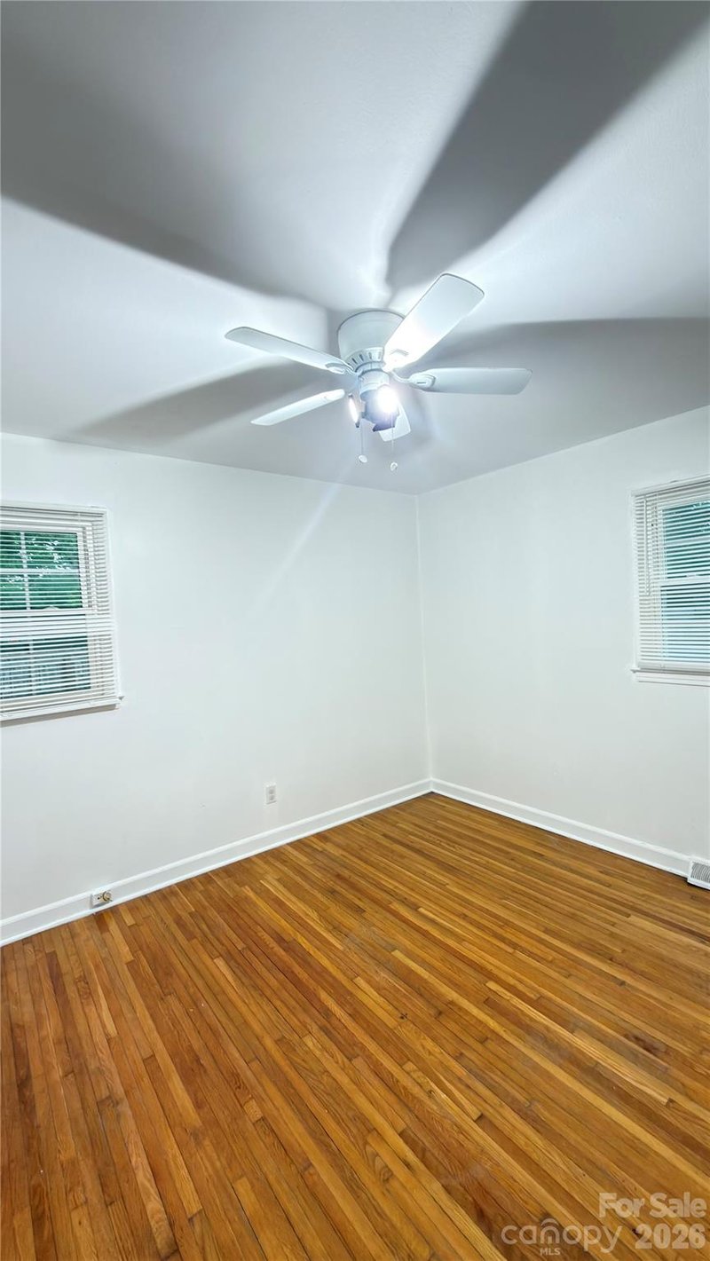 4131 Woodgreen Ter, Charlotte, NC 28205