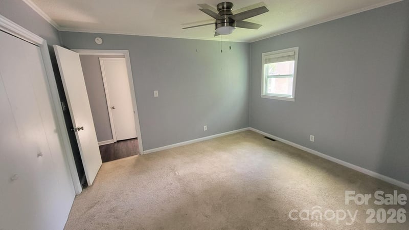 228 Tot Dellinger Rd, Cherryville, NC 28021