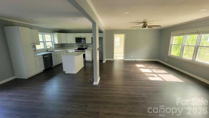 228 Tot Dellinger Rd, Cherryville, NC 28021