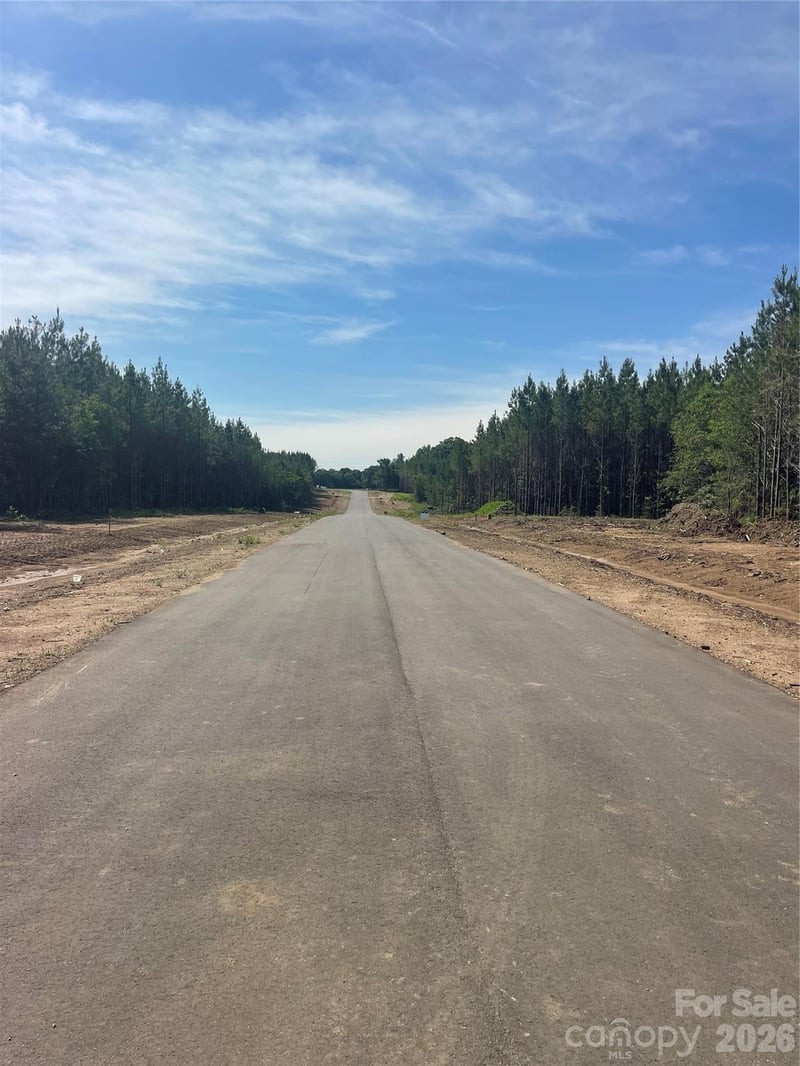 818 Everwood Dr, Mcconnells, SC 29726