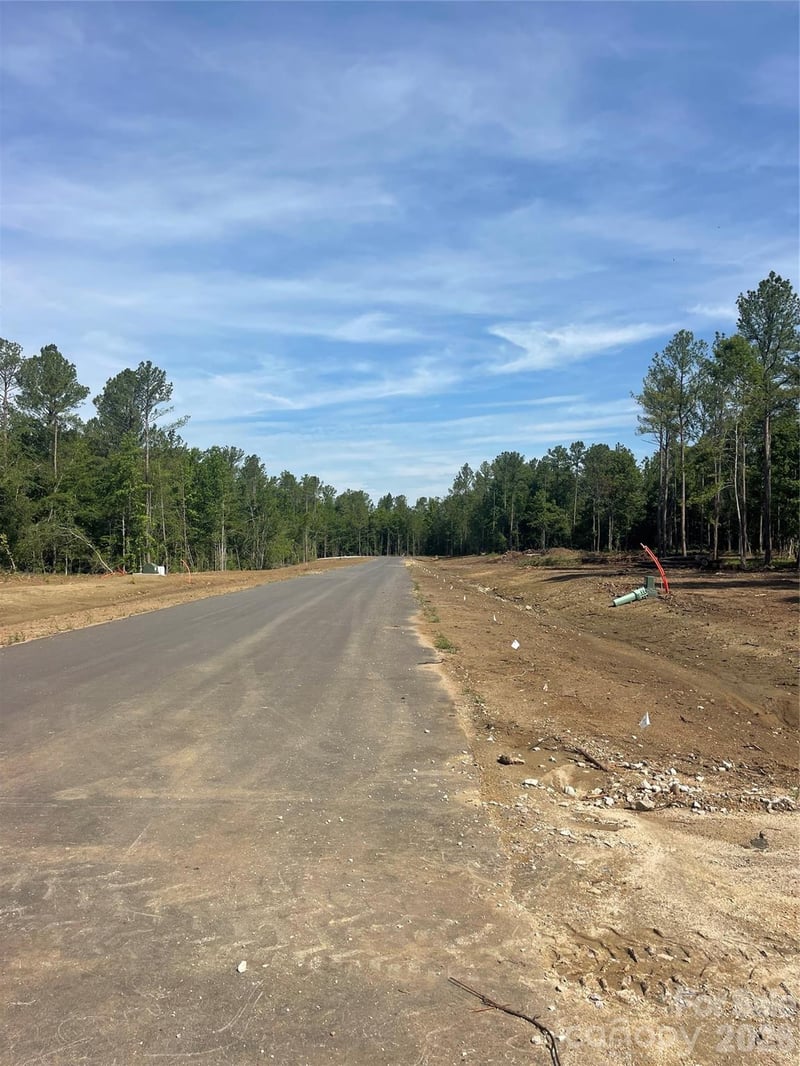 818 Everwood Dr, Mcconnells, SC 29726